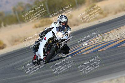 media/Jan-14-2024-SoCal Trackdays (Sun) [[2e55ec21a6]]/Turn 6 (125pm)/